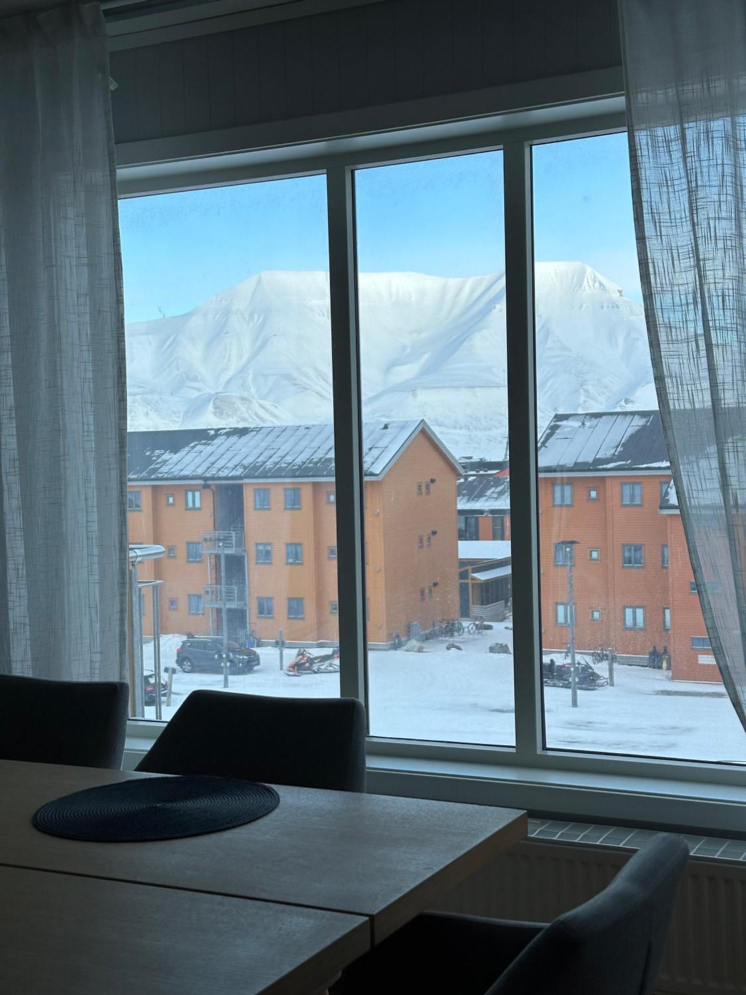 Longyearbyen Apartment Экстерьер фото
