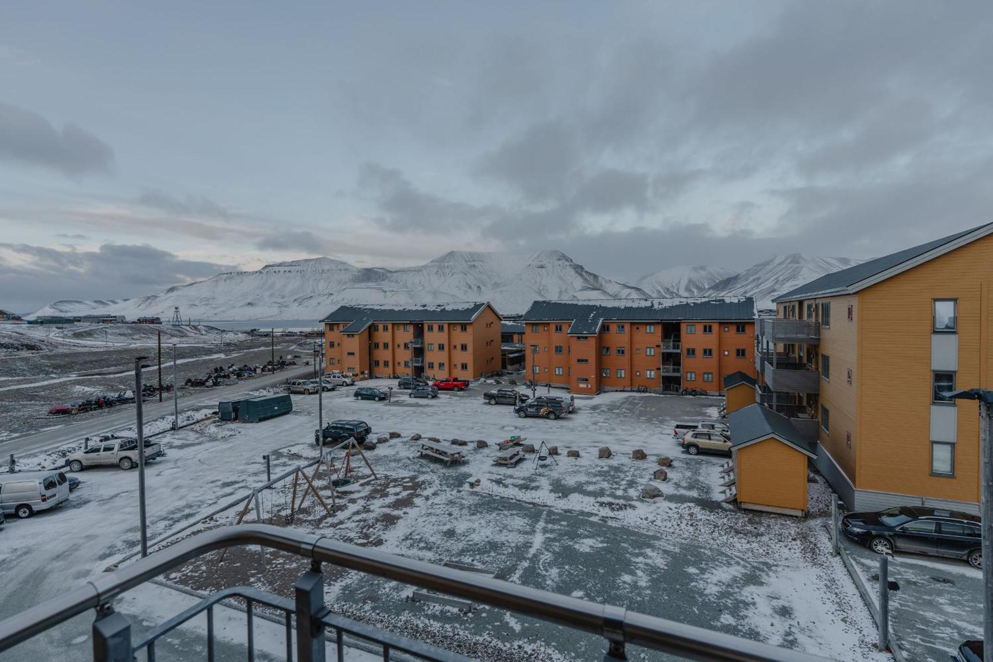 Longyearbyen Apartment Экстерьер фото